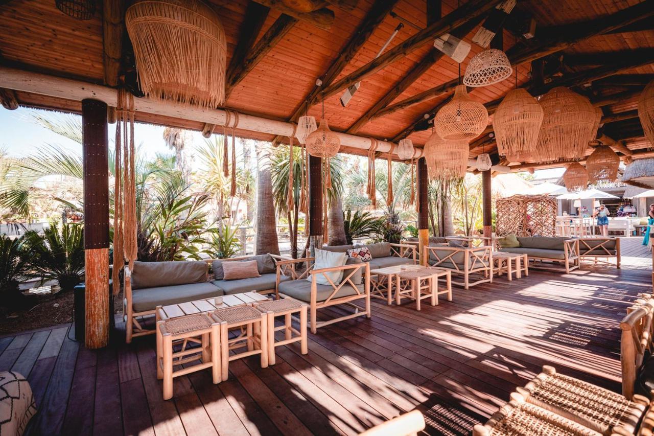 Kon Tiki Resort *